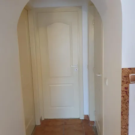 Apartament Erfolg 4 *